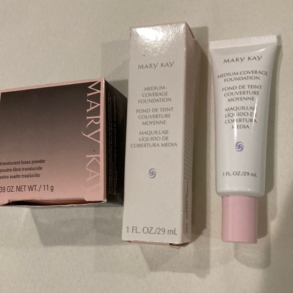 Mary Kay Medium-Coverage Foundation - Cream